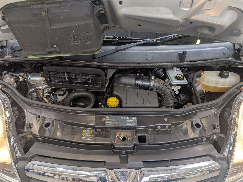 <p>2013 VAUXHALL VIVARO 2900 COMBI CDTI SW W.A.V.</p>