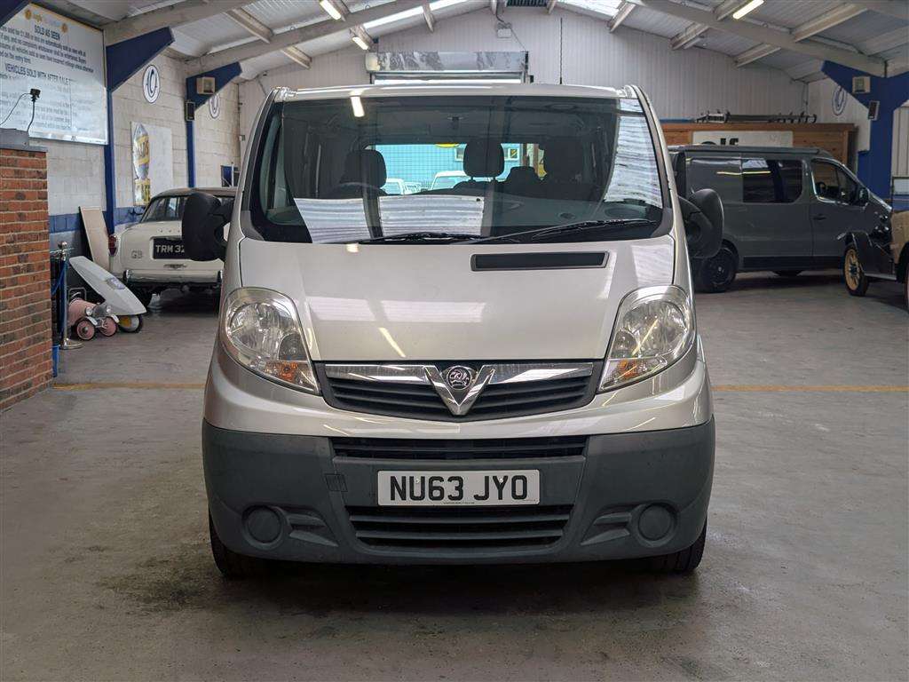 <p>2013 VAUXHALL VIVARO 2900 COMBI CDTI SW W.A.V.</p>