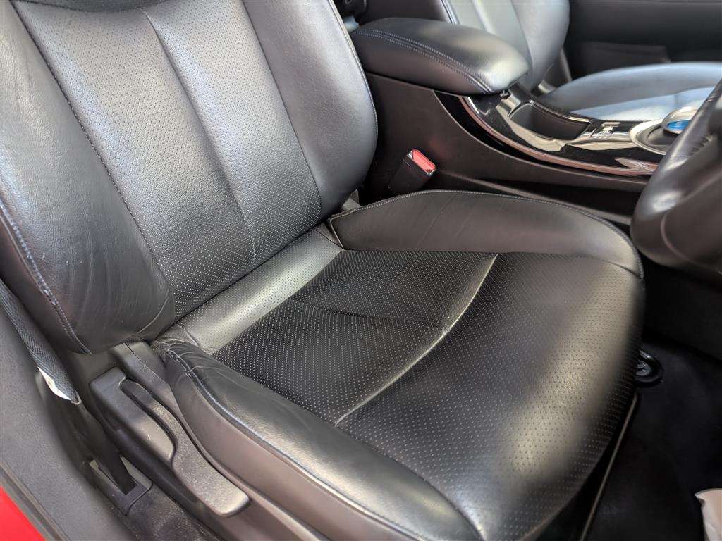 <p>2017 NISSAN LEAF TEKNA 24KWH</p>