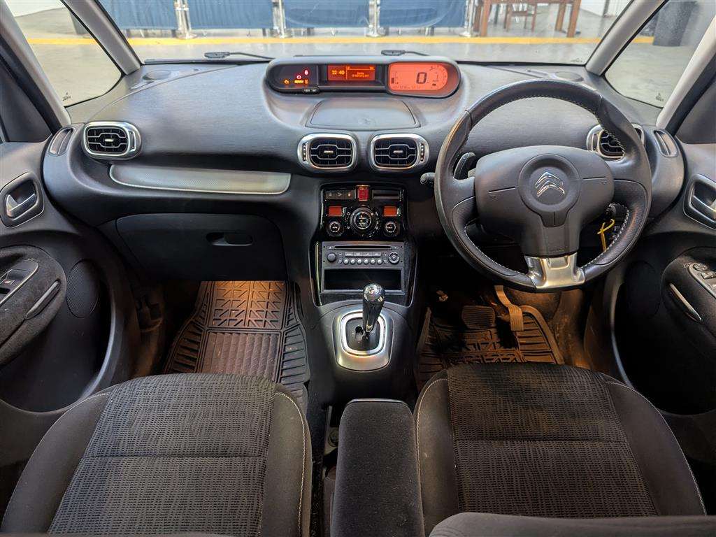 <p>2015 CITROEN C3 PICASSO EXCLUSIVE S-A</p>