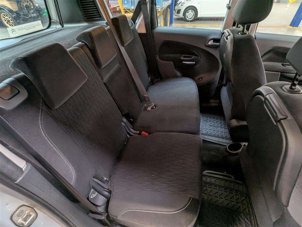 <p>2015 CITROEN C3 PICASSO EXCLUSIVE S-A</p>