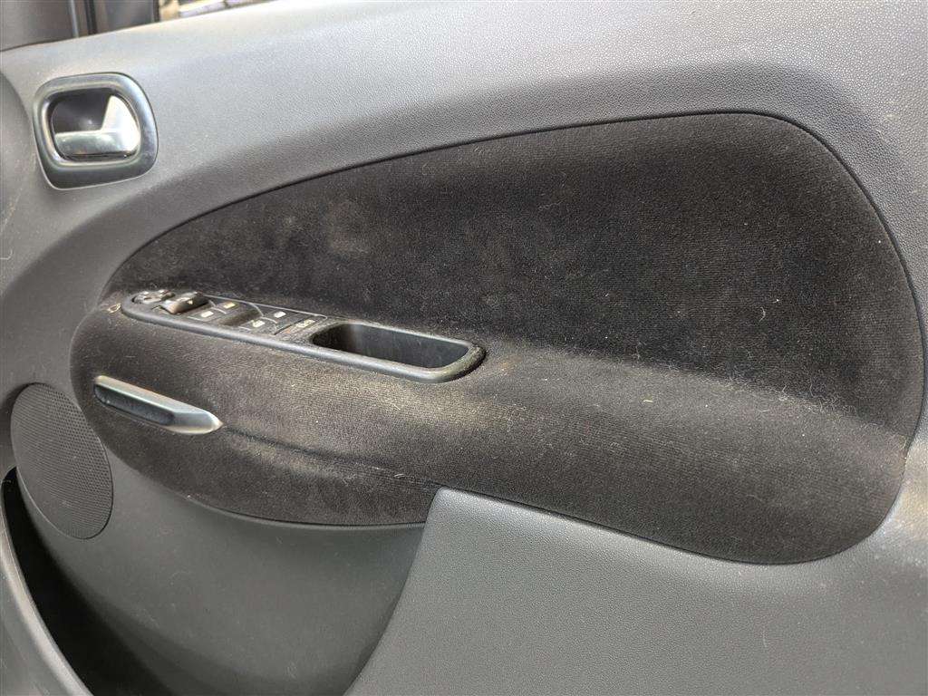 <p>2015 CITROEN C3 PICASSO EXCLUSIVE S-A</p>