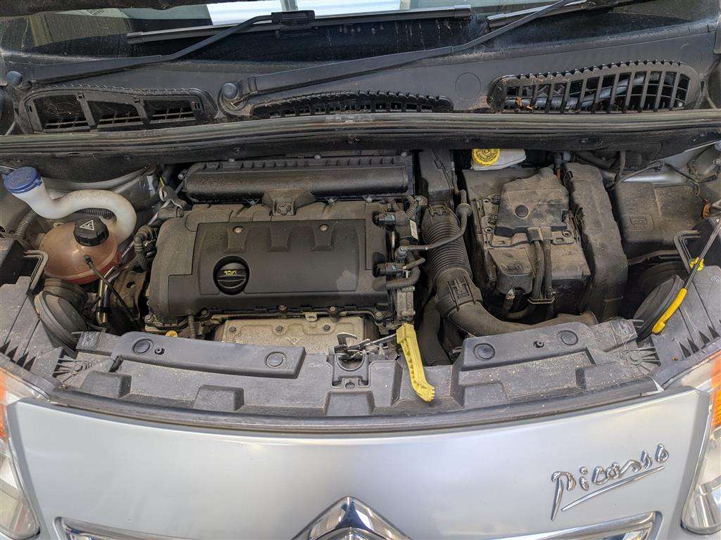 <p>2015 CITROEN C3 PICASSO EXCLUSIVE S-A</p>