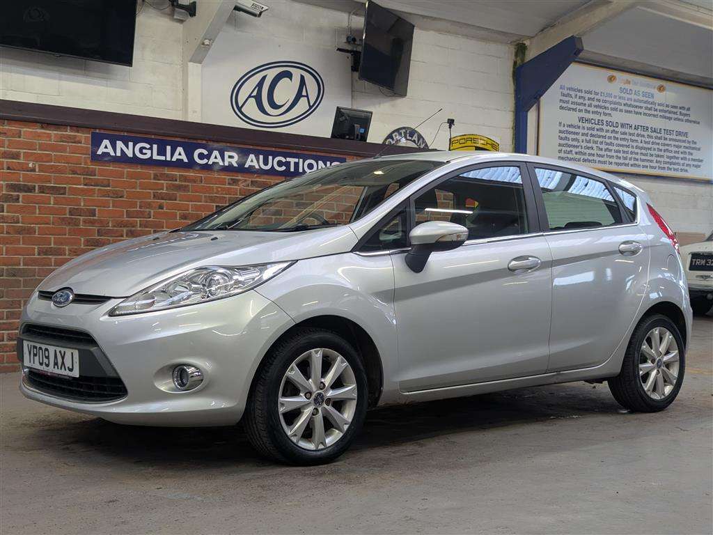<p>2009 FORD FIESTA ZETEC 82</p>