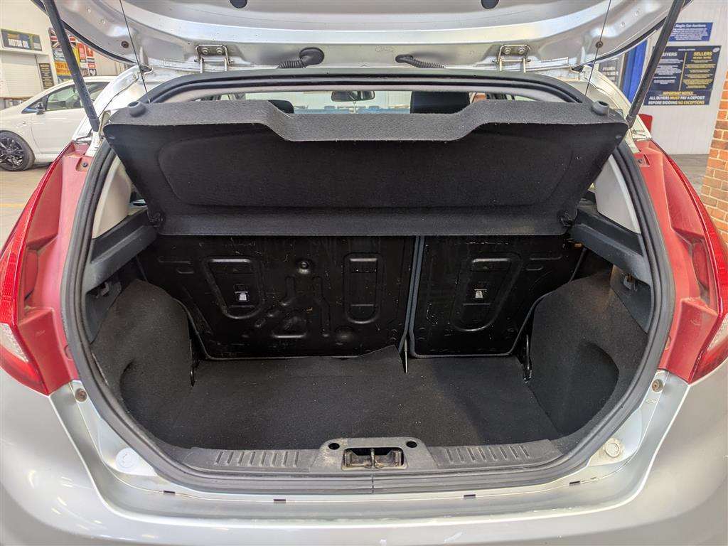 <p>2009 FORD FIESTA ZETEC 82</p>