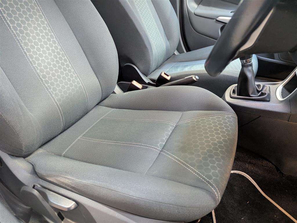 <p>2009 FORD FIESTA ZETEC 82</p>