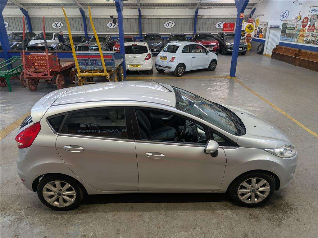 <p>2009 FORD FIESTA ZETEC 82</p>