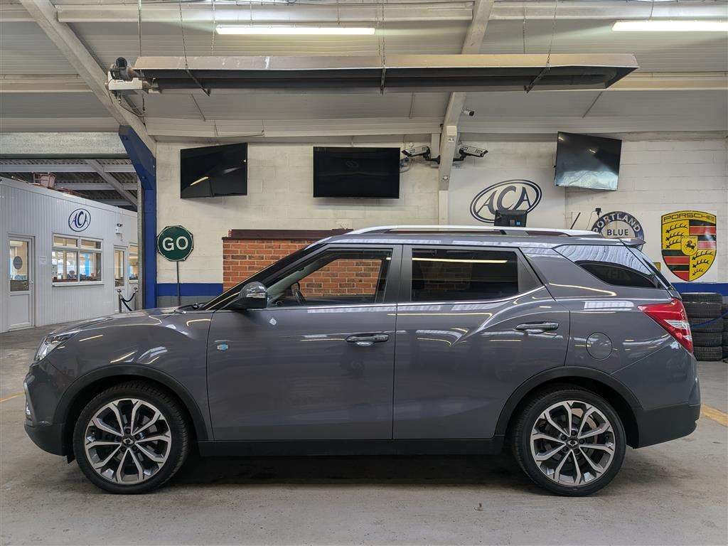 <p>2019 SSANGYONG TIVOLI XLV ULTIMATE TD</p>