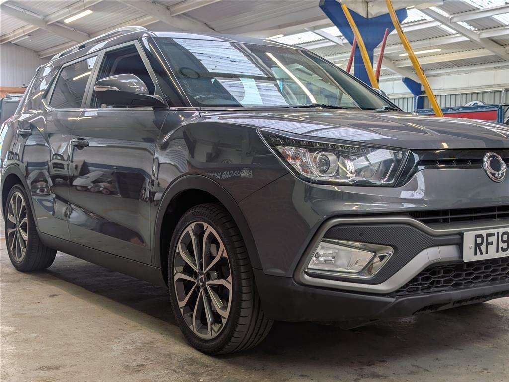 <p>2019 SSANGYONG TIVOLI XLV ULTIMATE TD</p>