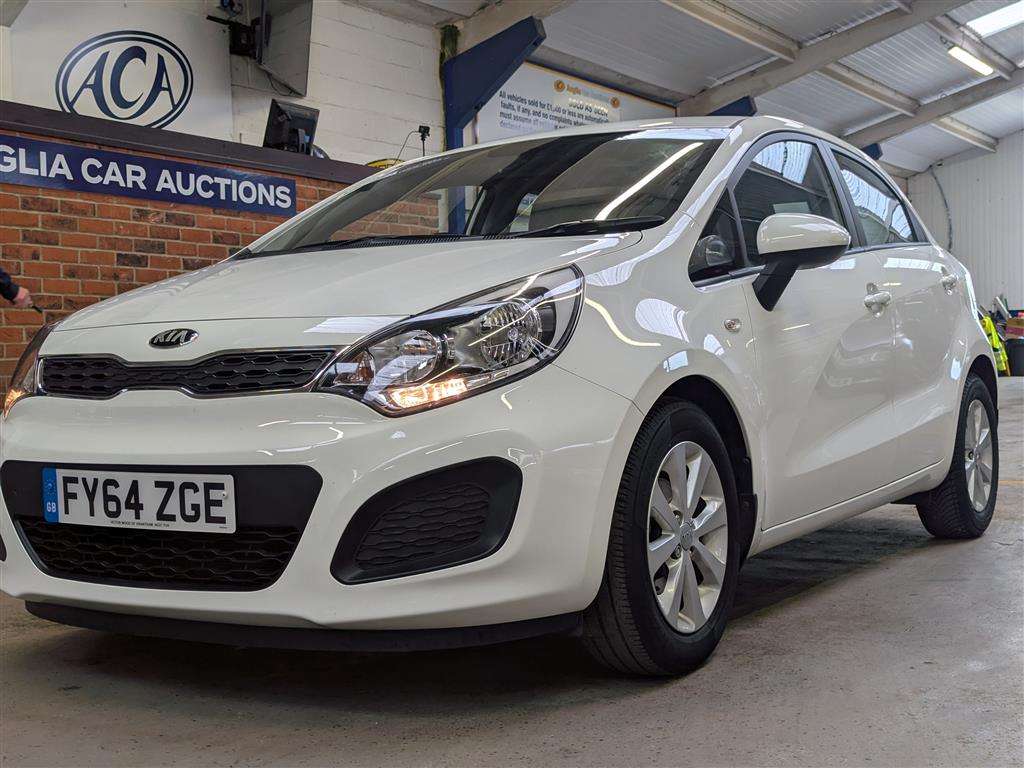 <p>2014 KIA RIO VR7</p>