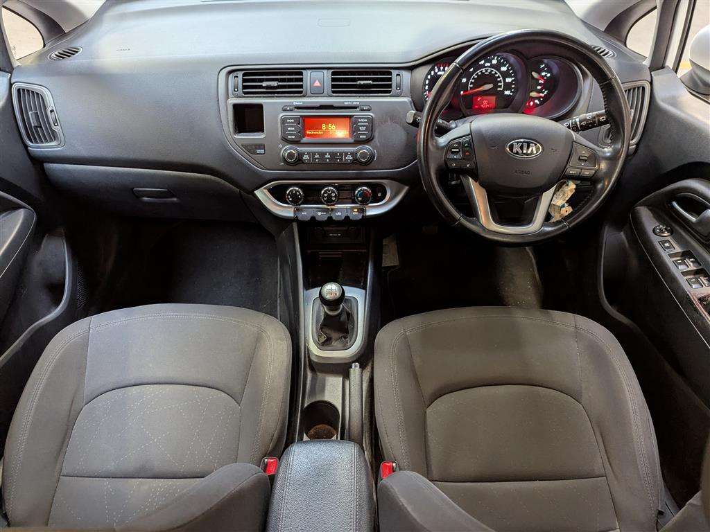 <p>2014 KIA RIO VR7</p>