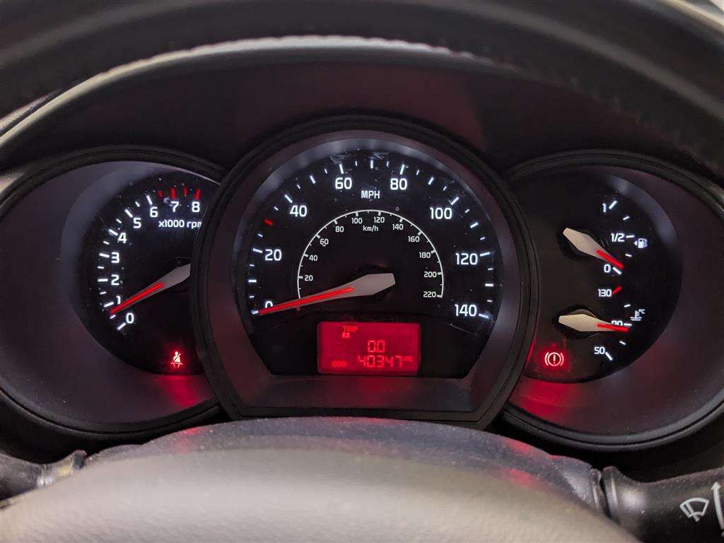 <p>2014 KIA RIO VR7</p>