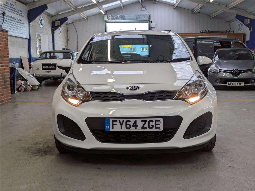 <p>2014 KIA RIO VR7</p>