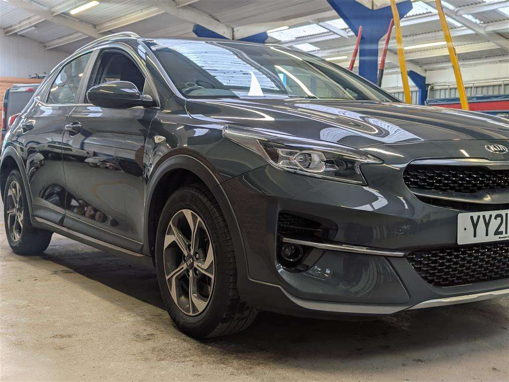 <p>2021 KIA XCEED 2 ISG</p>