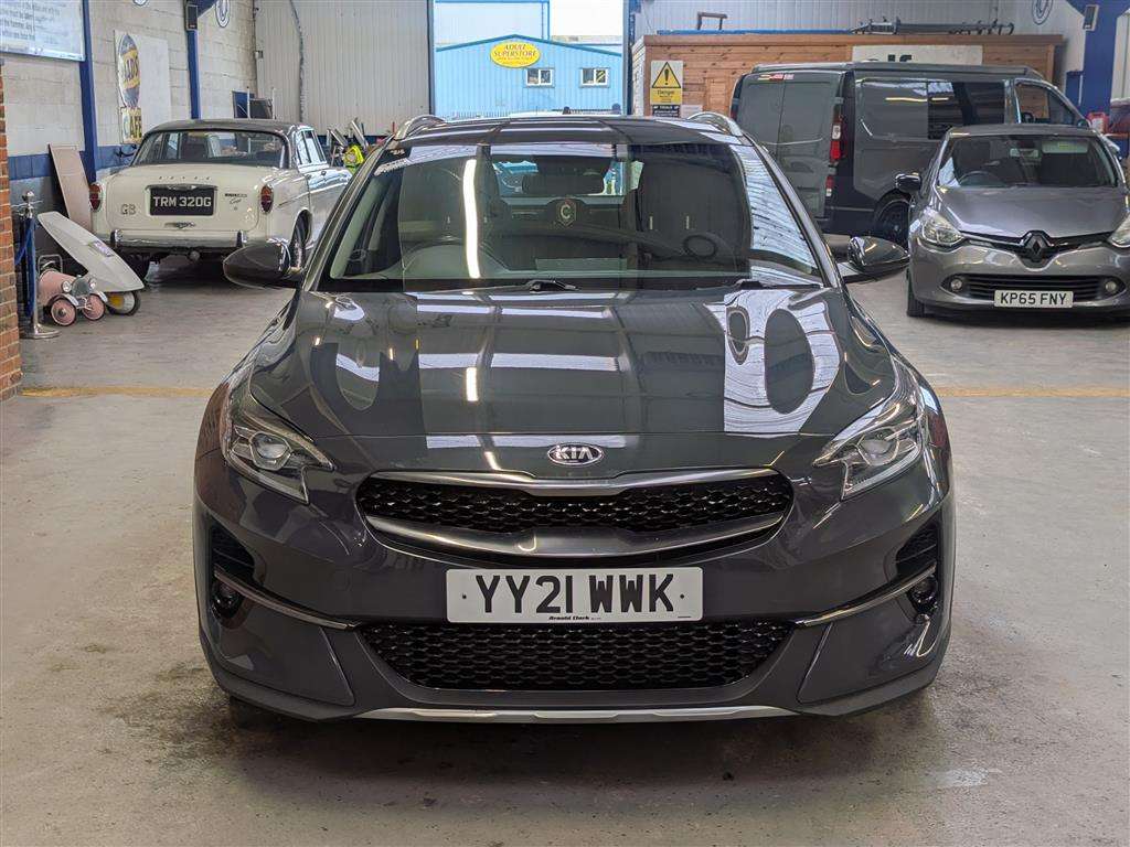 <p>2021 KIA XCEED 2 ISG</p>