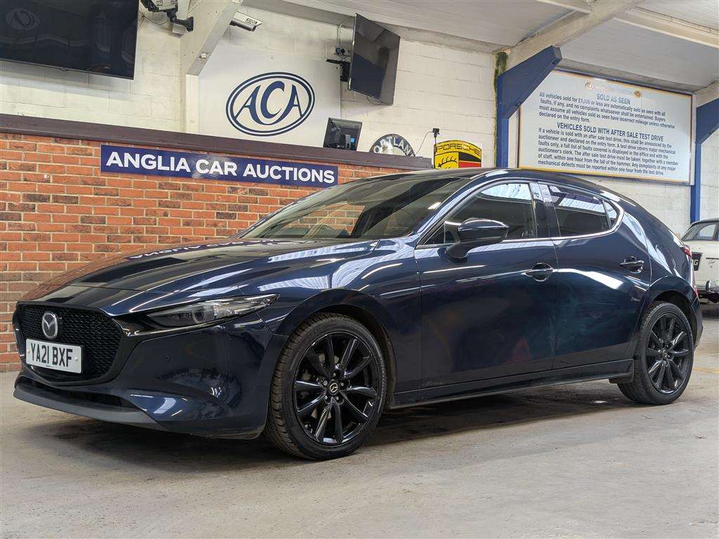 <p>2021 MAZDA 3 GT SPORT MHEV AUTO</p>