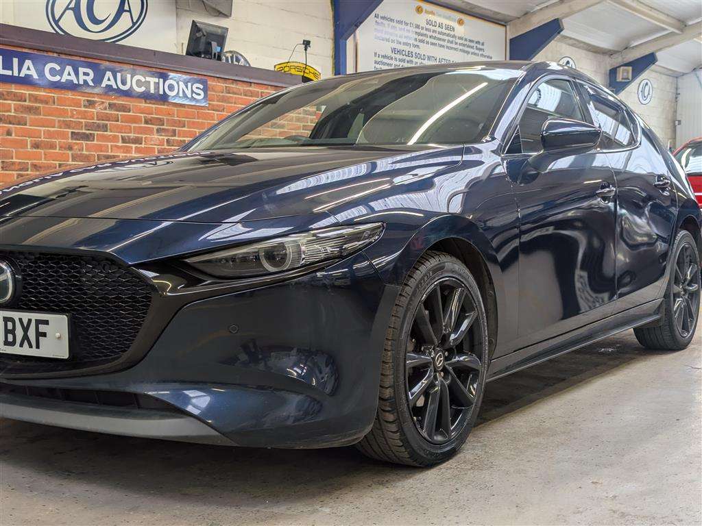 <p>2021 MAZDA 3 GT SPORT MHEV AUTO</p>