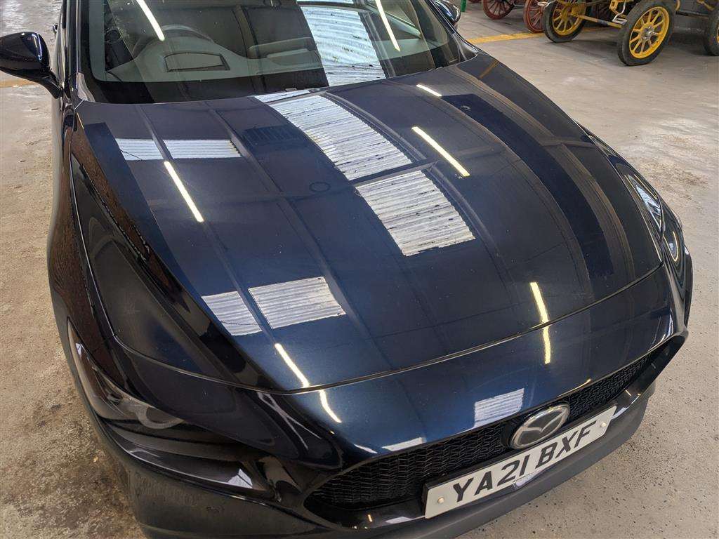 <p>2021 MAZDA 3 GT SPORT MHEV AUTO</p>