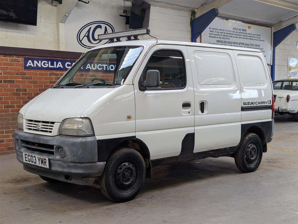<p>2003 SUZUKI CARRY</p>