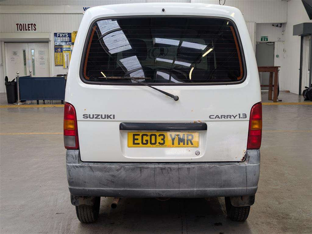 <p>2003 SUZUKI CARRY</p>