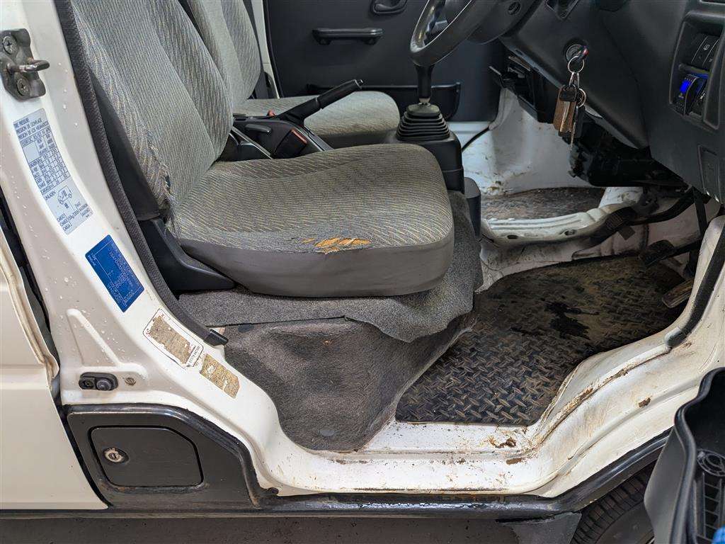 <p>2003 SUZUKI CARRY</p>