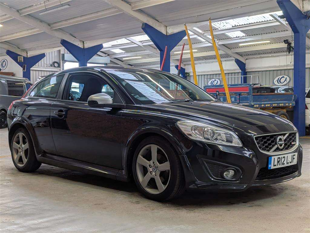<p>2012 VOLVO C30 R-DESIGN D2</p>