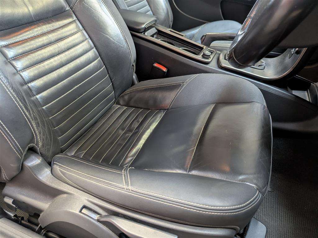 <p>2012 VOLVO C30 R-DESIGN D2</p>