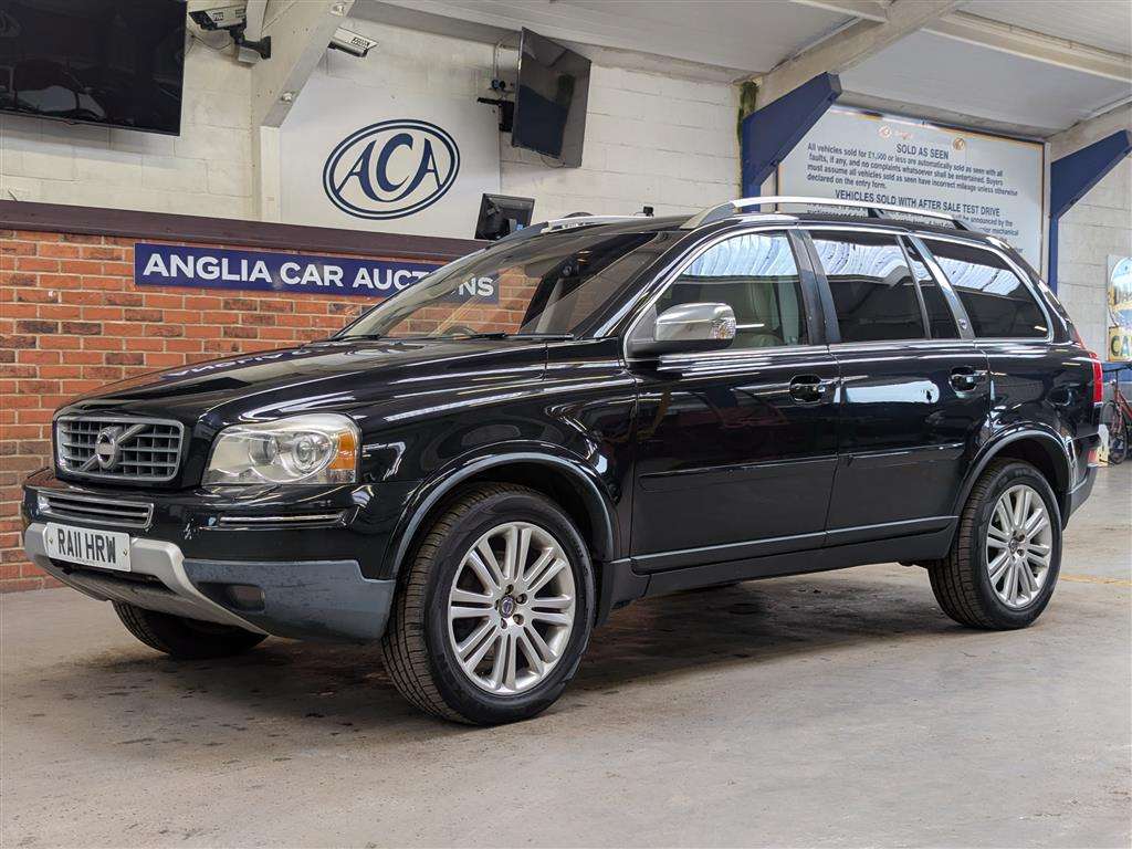 <p>2011 VOLVO XC90 EXECUTIVE AWD D5 AUT</p>
