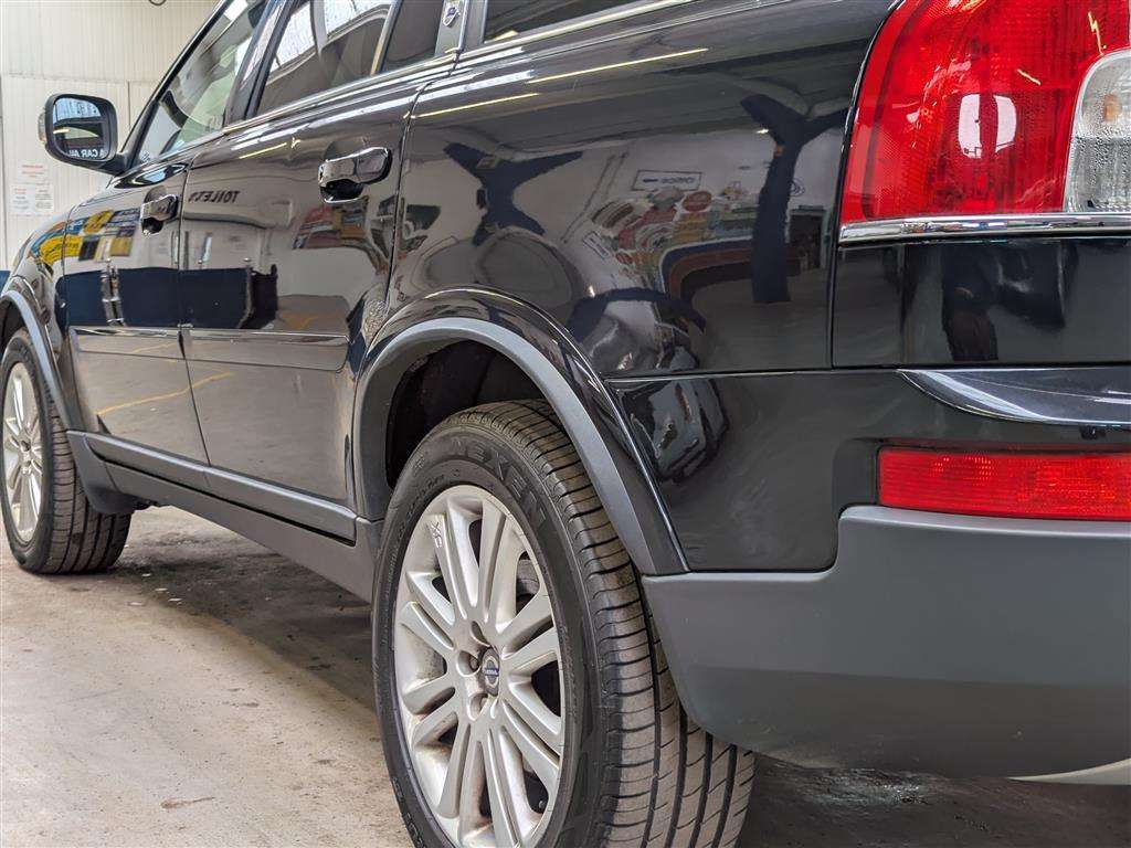 <p>2011 VOLVO XC90 EXECUTIVE AWD D5 AUT</p>