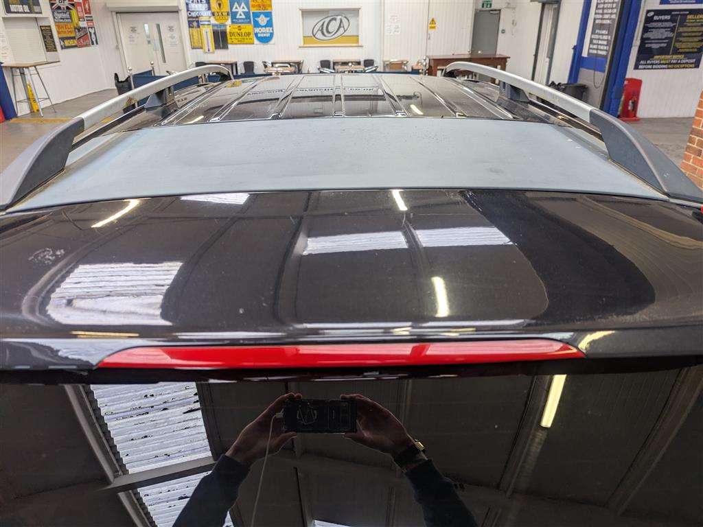 <p>2011 VOLVO XC90 EXECUTIVE AWD D5 AUT</p>