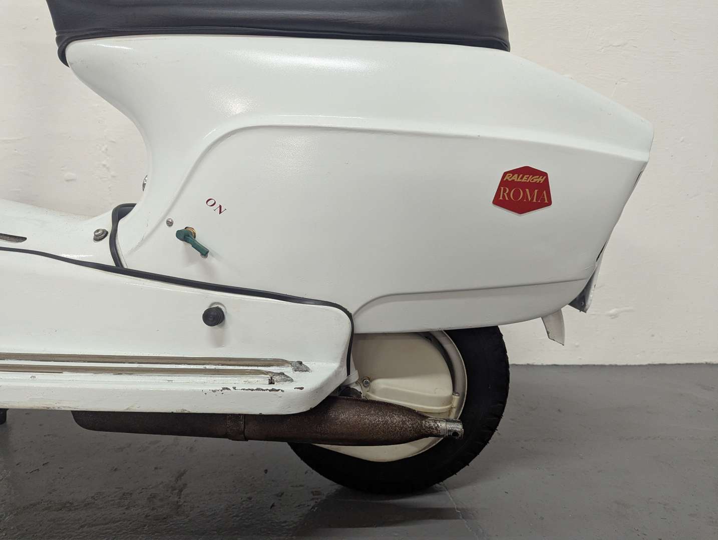 <p>1962 RALEIGH ROMA</p>