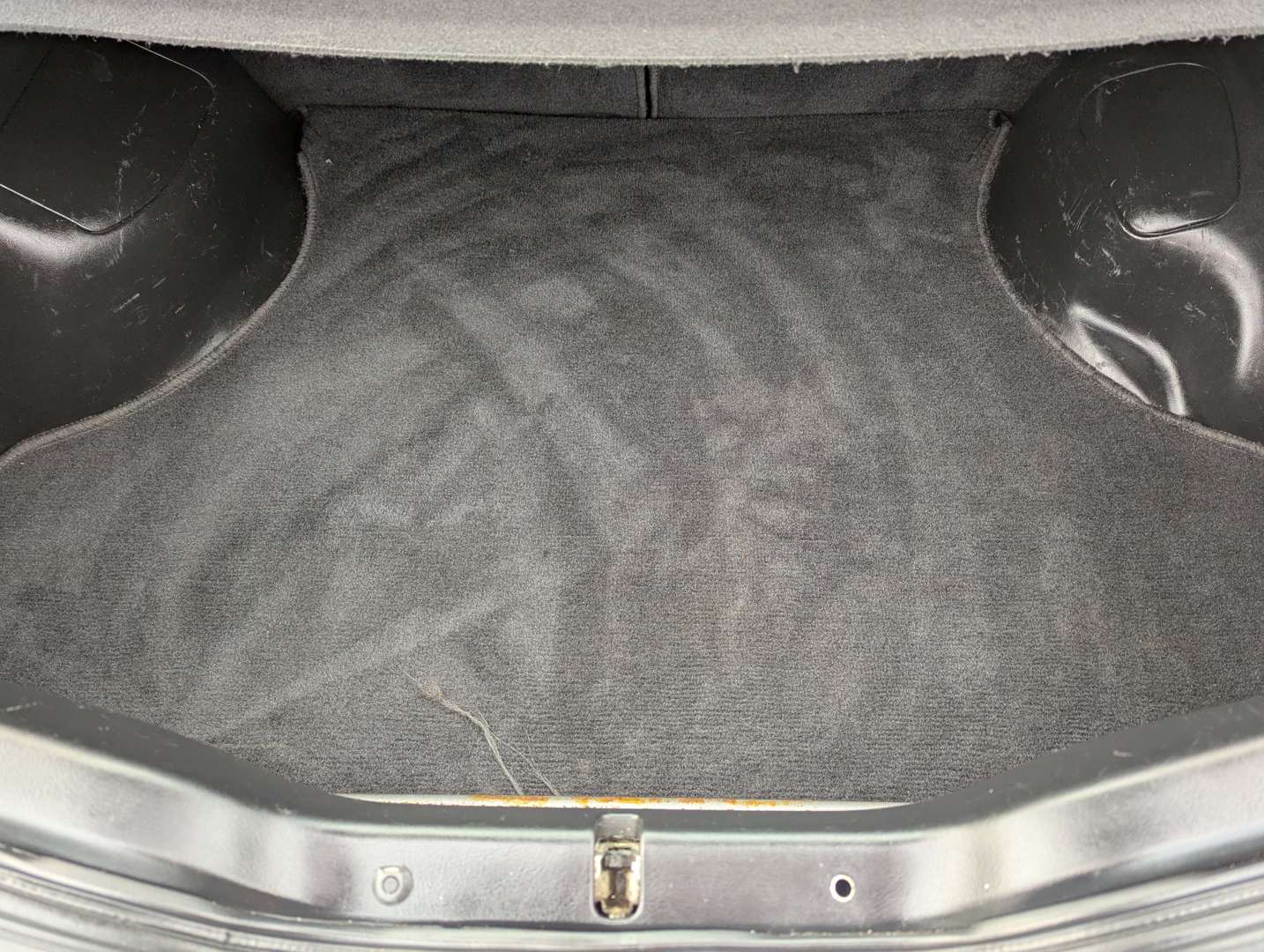 <p>1998 HONDA INTEGRA TYPE R DC2 - ONE REGISTERED OWNER FROM NEW</p>