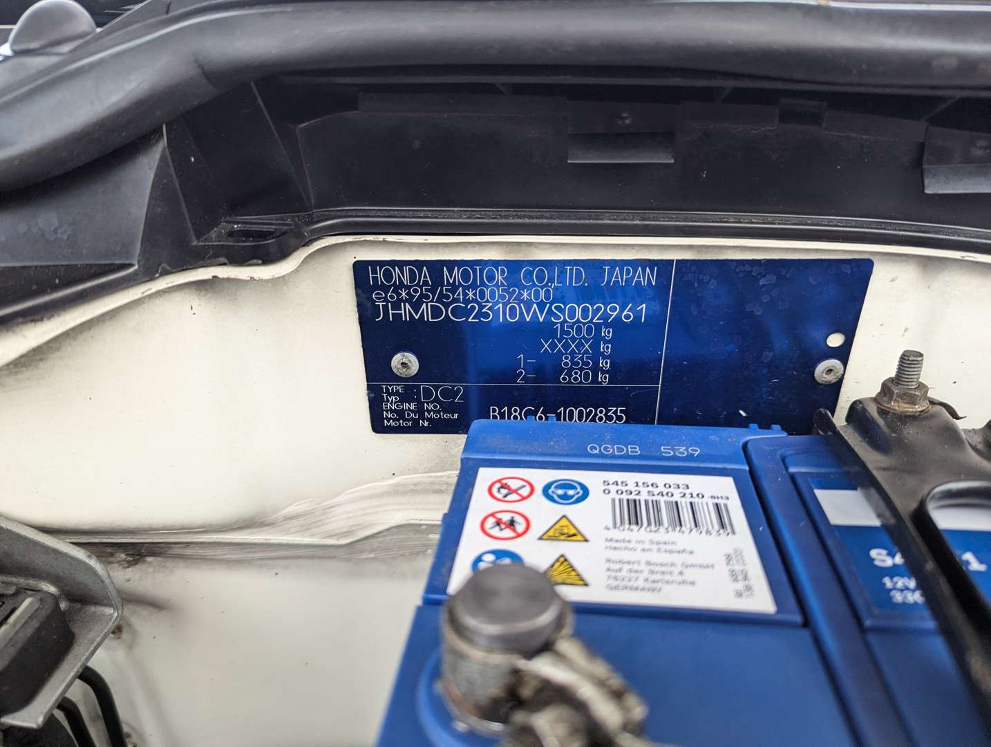 <p>1998 HONDA INTEGRA TYPE R DC2 - ONE REGISTERED OWNER FROM NEW</p>