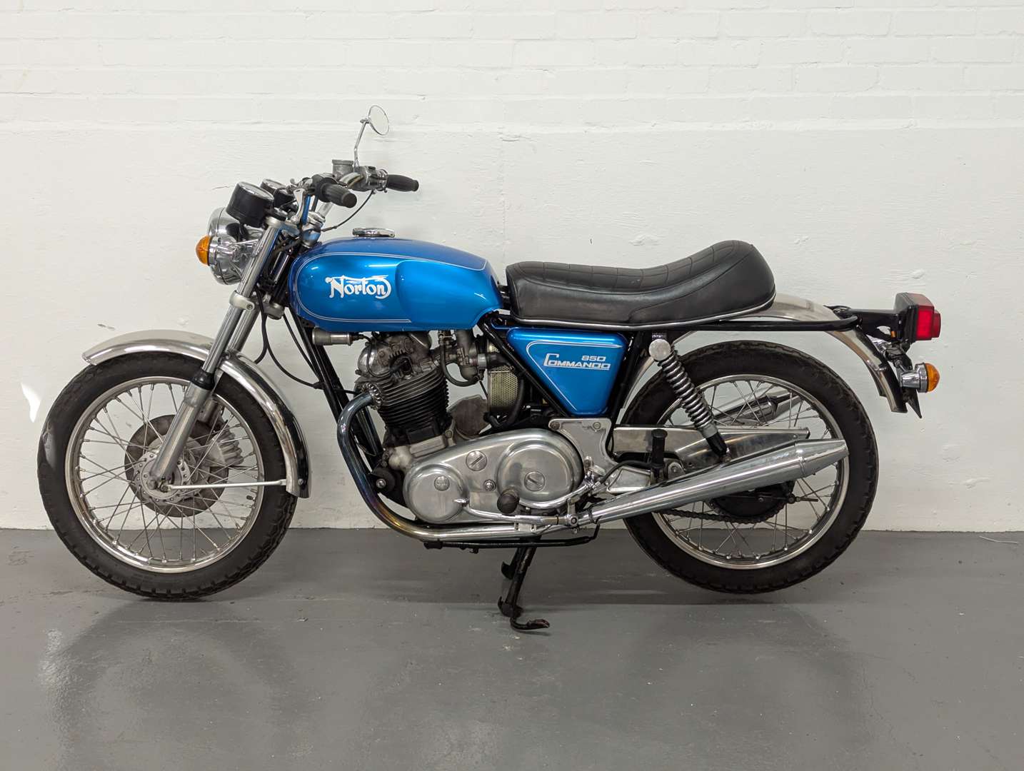 <p>1973 NORTON COMMANDO 850CC</p>