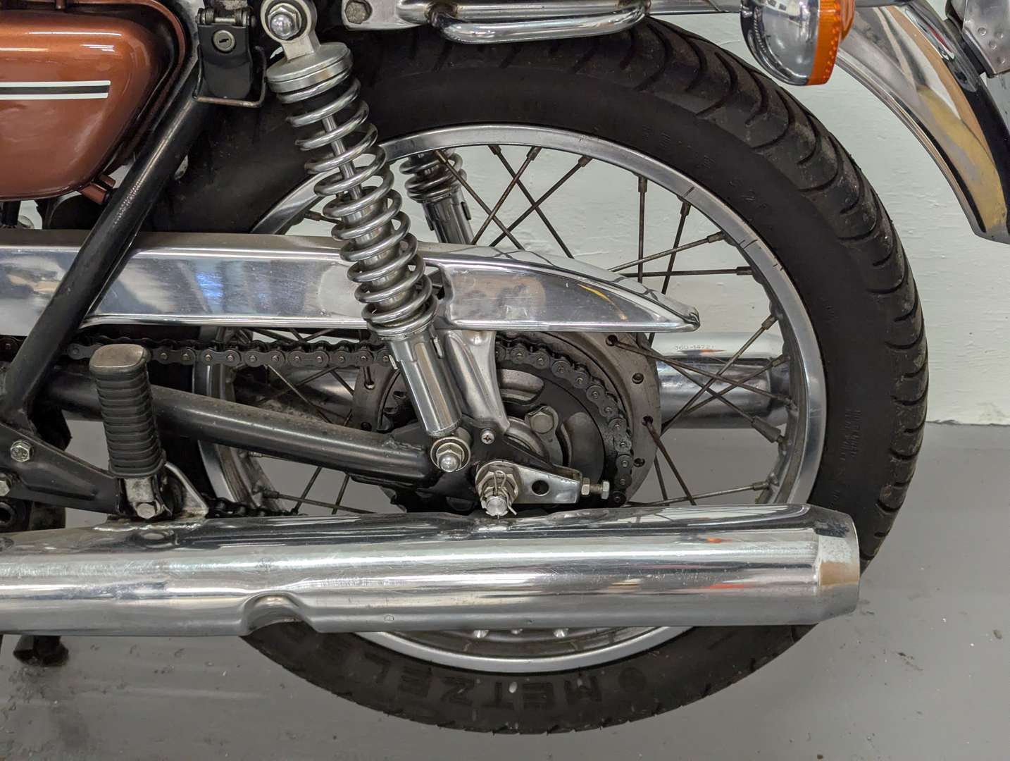 <p>1974 YAMAHA RD250</p>