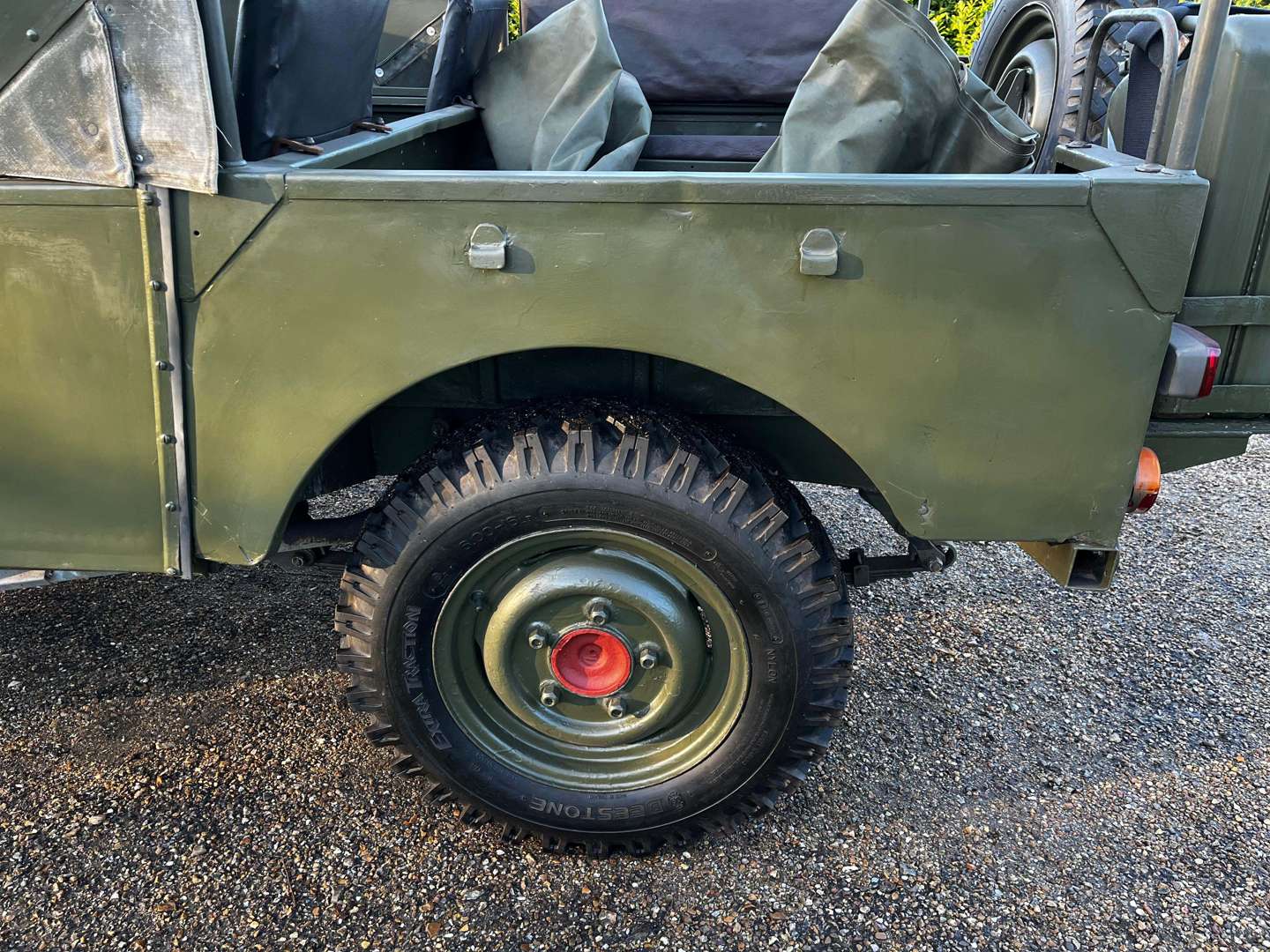 <p>1952 LAND ROVER SERIES I MINERVA LHD</p>