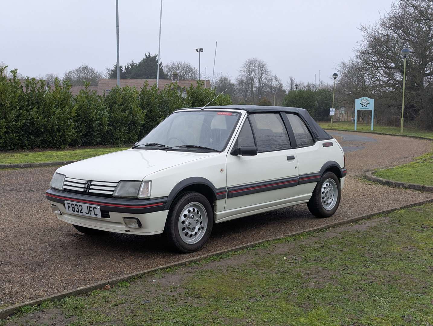 <p>1989 PEUGEOT 205 CABRIOLET JUNIOR</p>