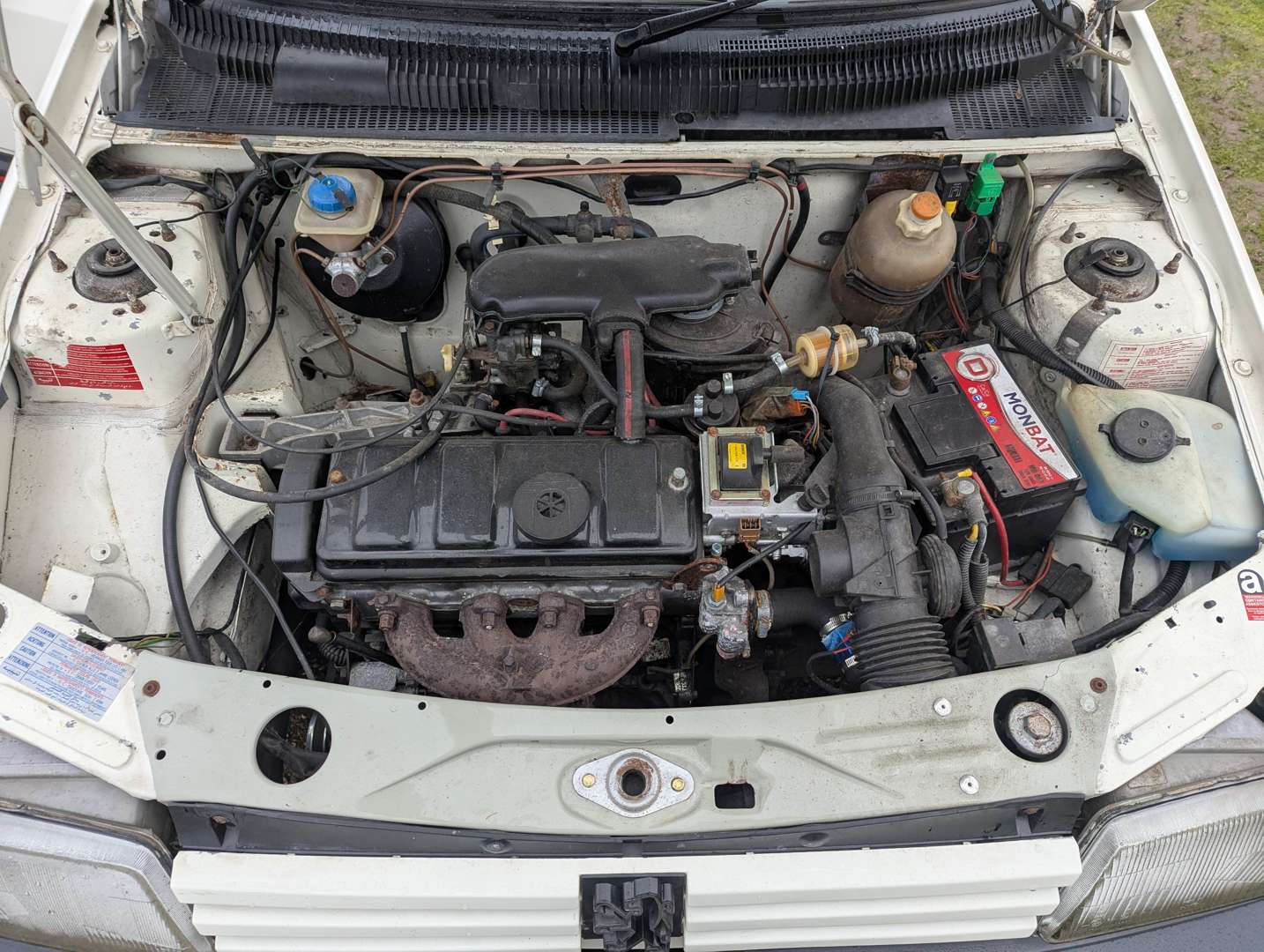 <p>1989 PEUGEOT 205 CABRIOLET JUNIOR</p>