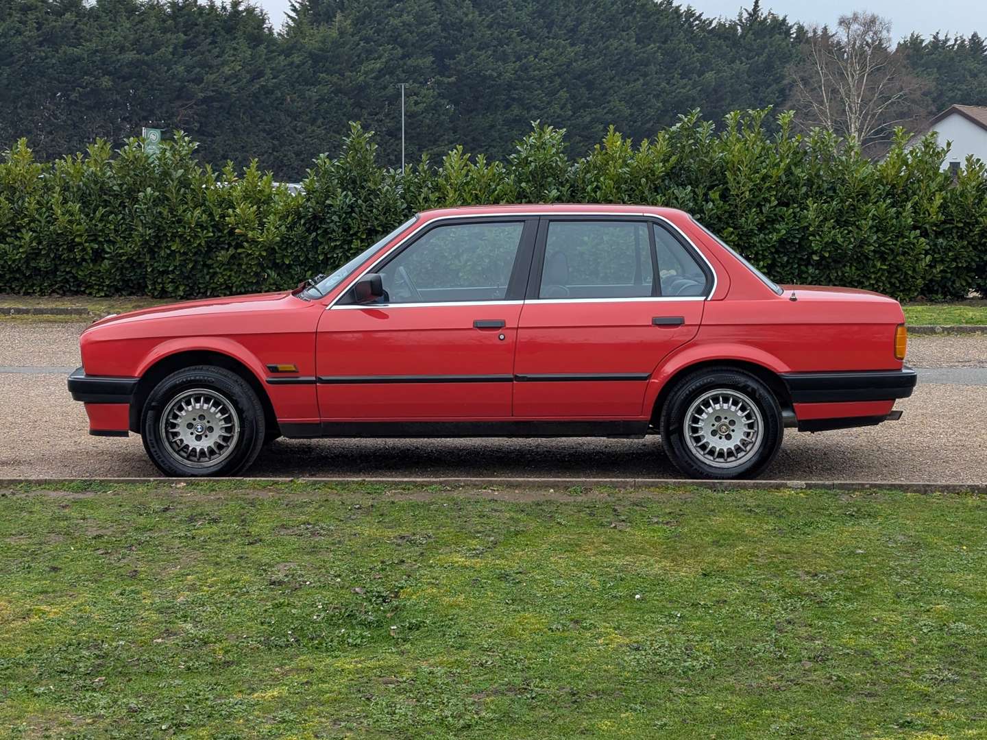 <p>1990 BMW 316I E30</p>