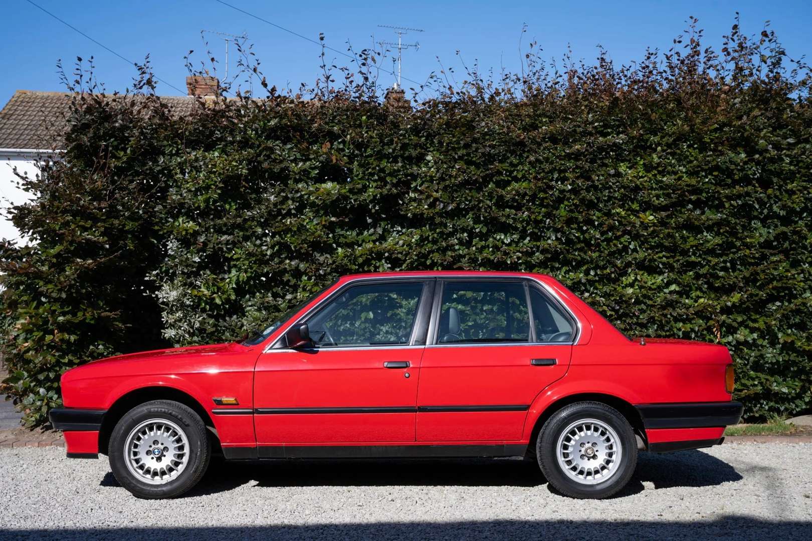 <p>1990 BMW 316I E30</p>