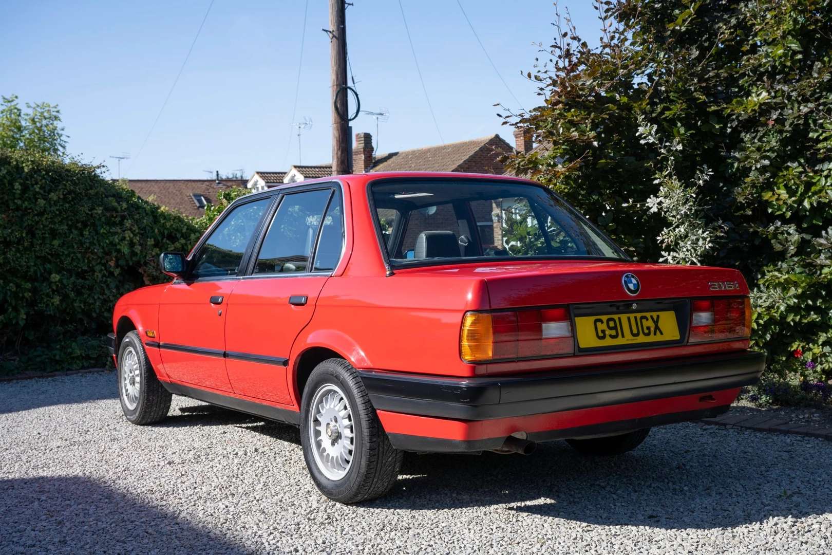 <p>1990 BMW 316I E30</p>