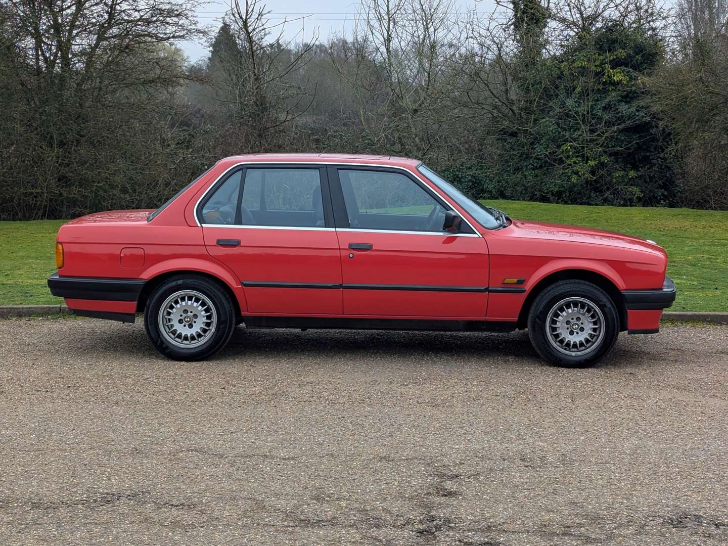 <p>1990 BMW 316I E30</p>