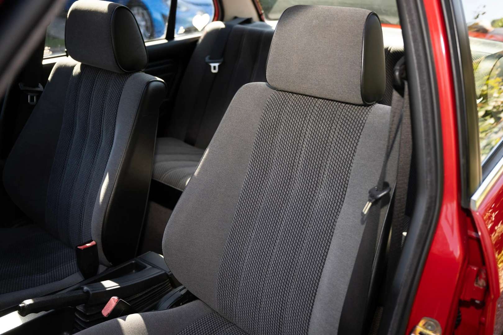 <p>1990 BMW 316I E30</p>