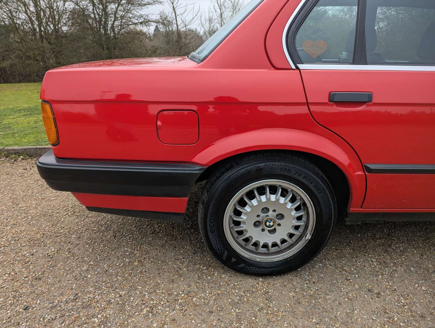 <p>1990 BMW 316I E30</p>