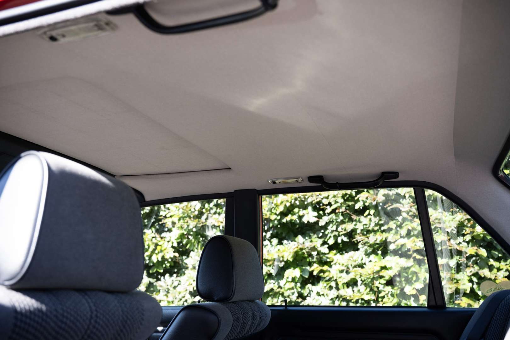 <p>1990 BMW 316I E30</p>