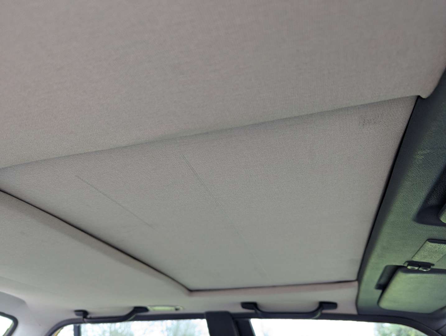 <p>1990 BMW 316I E30</p>