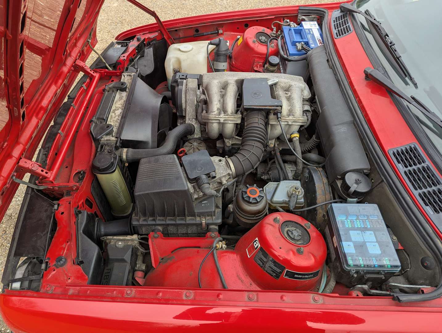 <p>1990 BMW 316I E30</p>