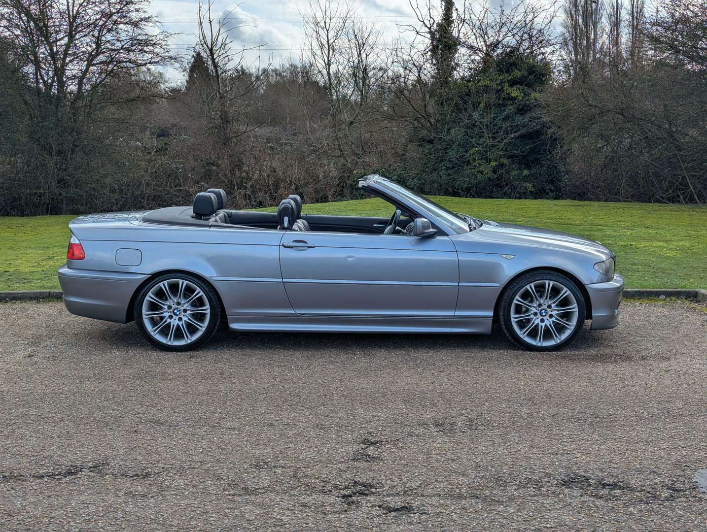 <p>2004 BMW 318I E46 CONVERTIBLE AUTO</p>