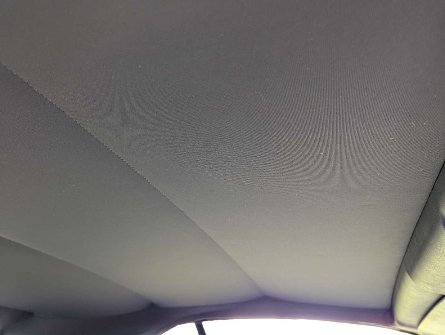 <p>2004 BMW 318I E46 CONVERTIBLE AUTO</p>