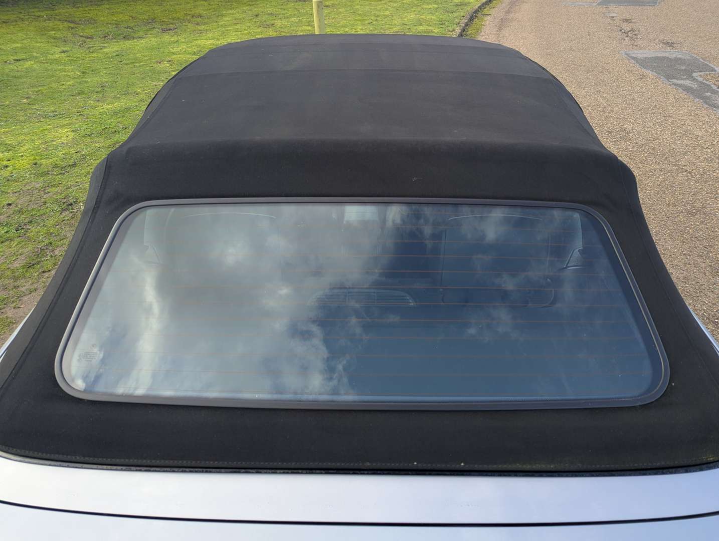 <p>2004 BMW 318I E46 CONVERTIBLE AUTO</p>